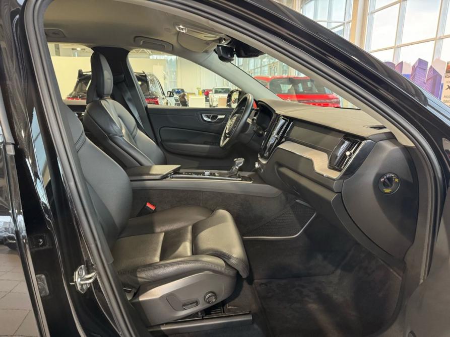 Volvo XC60 II Москва  - изображение 13