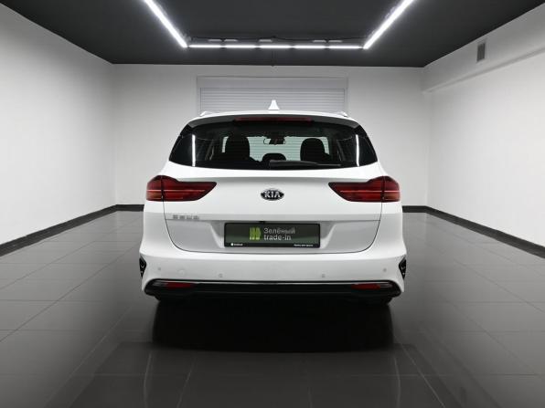 Kia Ceed III с пробегом 2021 года, цена 2 095 000 рублей, 95363 км, универсал, Автокод Объявления