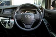 Toyota ISis I Рестайлинг Иркутск  - изображение 37
