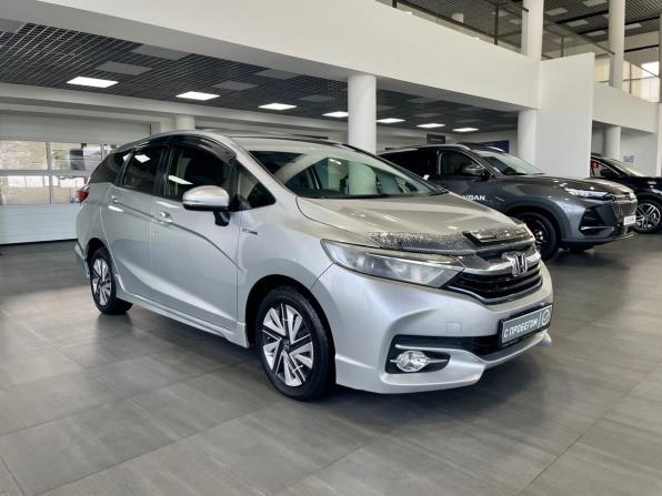 Honda Shuttle II с пробегом 2015 года, цена 1 199 900 рублей, 151000 км, универсал, Автокод Объявления