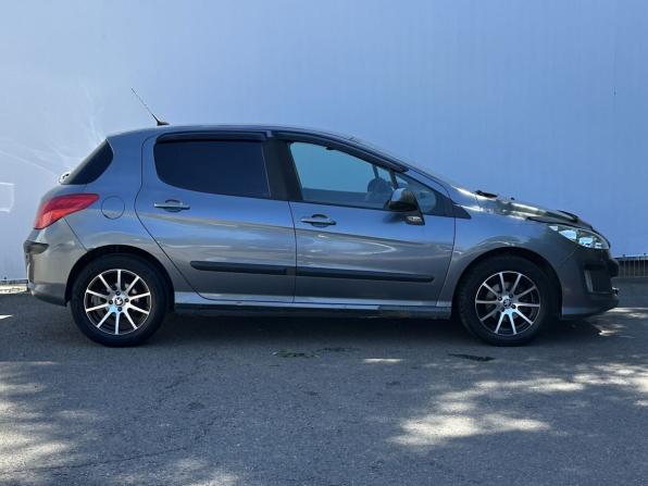 Peugeot 308 I с пробегом 2009 года, цена 375 000 рублей, 208178 км, хэтчбек, Автокод Объявления