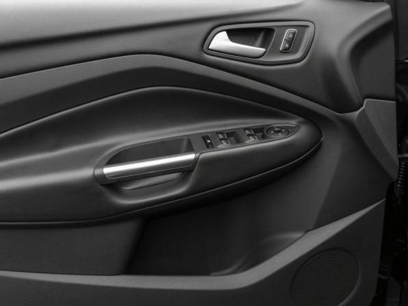 Ford Kuga II с пробегом 2016 года, цена 1 580 000 рублей, 96715 км, внедорожник, Автокод Объявления