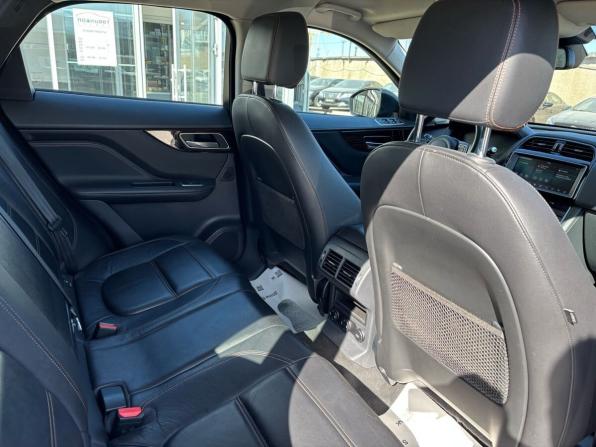 Jaguar F-Pace I с пробегом 2016 года, цена 2 350 000 рублей, 121245 км, внедорожник, Автокод Объявления
