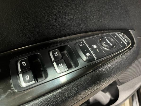 Kia Optima IV Рестайлинг с пробегом 2019 года, цена 2 030 000 рублей, 136708 км, седан, Автокод Объявления