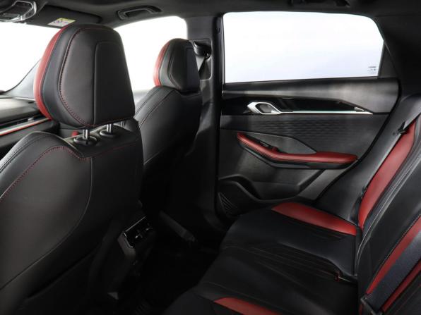 Geely Coolray I Рестайлинг с пробегом 2023 года, цена 2 427 000 рублей, 45836 км, внедорожник, Автокод Объявления