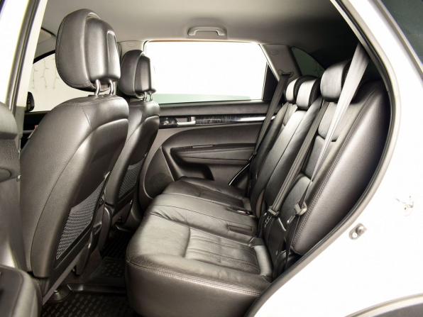 Kia Sorento II Рестайлинг с пробегом 2014 года, цена 1 765 995 рублей, 185257 км, внедорожник, Автокод Объявления