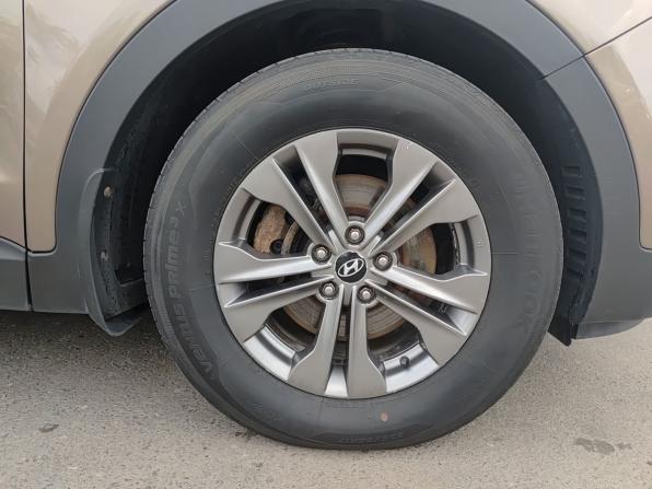 Hyundai Santa Fe III с пробегом 2012 года, цена 1 495 000 рублей, 165000 км, внедорожник, Автокод Объявления