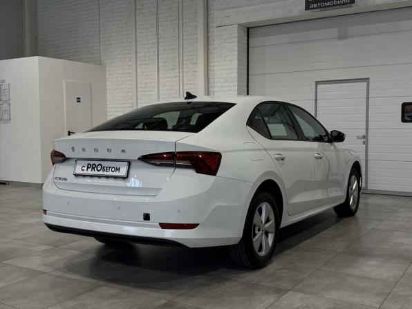 Skoda Octavia IV (A8) с пробегом 2021 года, цена 2 150 000 рублей, 52110 км, лифтбек, Автокод Объявления