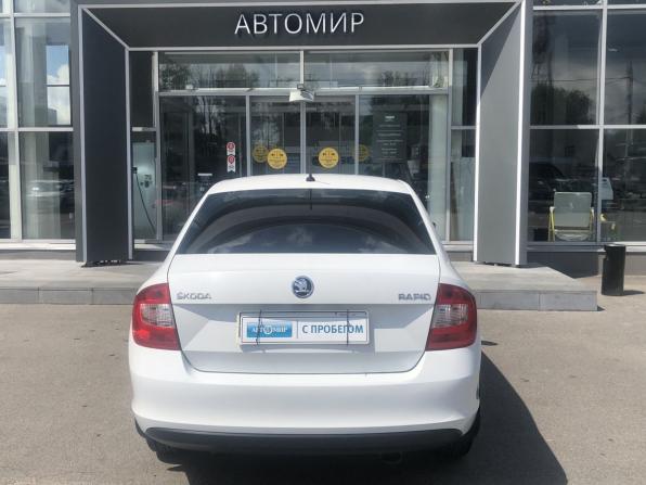 Skoda Rapid I с пробегом 2016 года, цена 999 500 рублей, 175886 км, лифтбек, Автокод Объявления