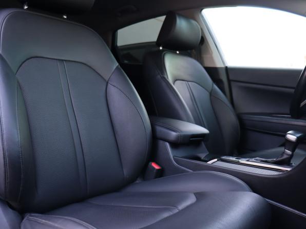 Kia Optima IV Рестайлинг с пробегом 2019 года, цена 2 125 000 рублей, 132166 км, седан, Автокод Объявления