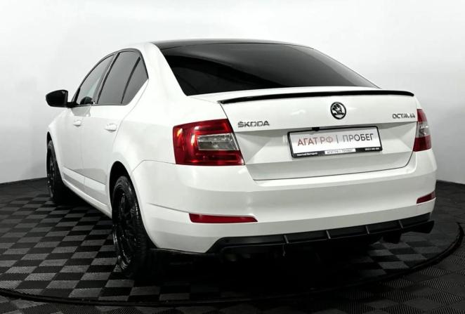 Skoda Octavia III (A7) с пробегом 2016 года, цена 1 095 000 рублей, 255612 км, лифтбек, Автокод Объявления