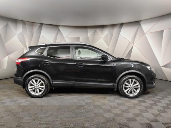 Nissan Qashqai II с пробегом 2017 года, цена 1 599 000 рублей, 131764 км, внедорожник, Автокод Объявления