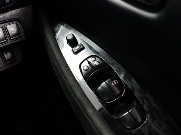 Nissan Leaf I (ZE0/AZE0) с пробегом 2015 года, цена 949 000 рублей, 118359 км, хэтчбек, Автокод Объявления