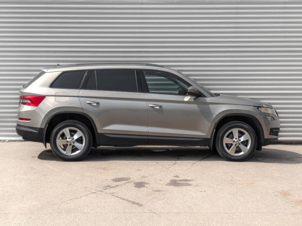 Skoda Kodiaq I с пробегом 2019 года, цена 2 259 000 рублей, 120480 км, внедорожник, Автокод Объявления