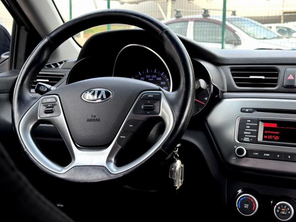 Kia Rio III Рестайлинг с пробегом 2016 года, цена 1 250 000 рублей, 58161 км, седан, Автокод Объявления