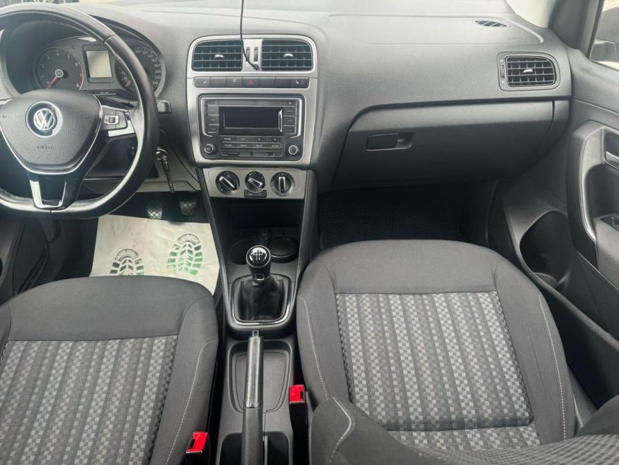 Volkswagen Polo V Рестайлинг Астрахань  - изображение 16