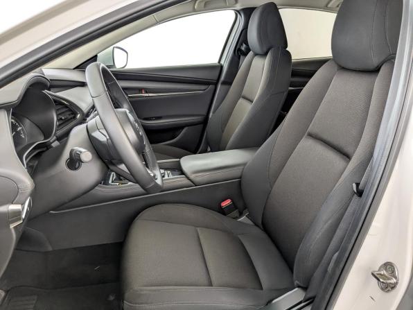 Mazda 3 IV (BP) с пробегом 2019 года, цена 1 935 000 рублей, 87602 км, седан, Автокод Объявления