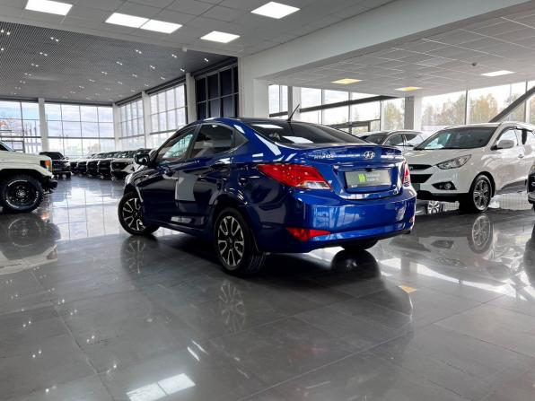 Hyundai Solaris I Рестайлинг с пробегом 2015 года, цена 890 000 рублей, 225611 км, седан, Автокод Объявления