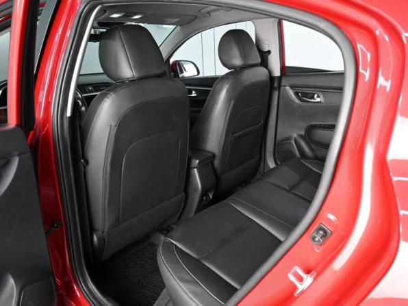 Kia Rio IV Рестайлинг с пробегом 2022 года, цена 1 979 000 рублей, 77631 км, седан, Автокод Объявления