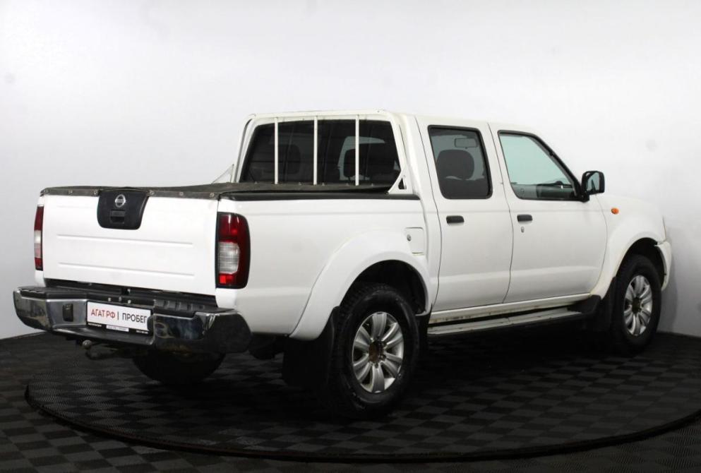 Nissan NP300 Нижний Новгород  - изображение 6
