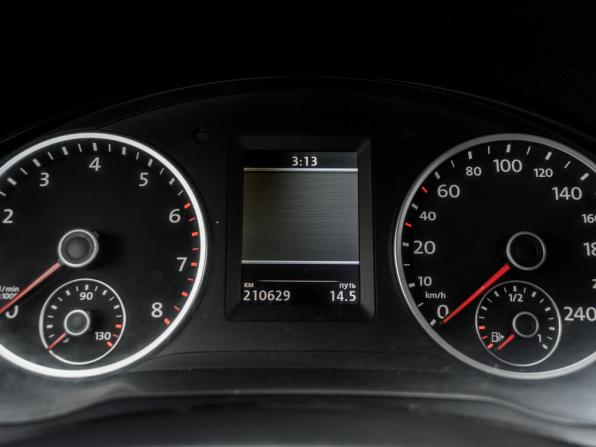 Volkswagen Tiguan I Рестайлинг с пробегом 2011 года, цена 1 370 000 рублей, 210629 км, внедорожник, Автокод Объявления