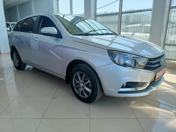 Lada (ВАЗ) Vesta I с пробегом 2022 года, цена 1 435 000 рублей, 28000 км, универсал, Автокод Объявления
