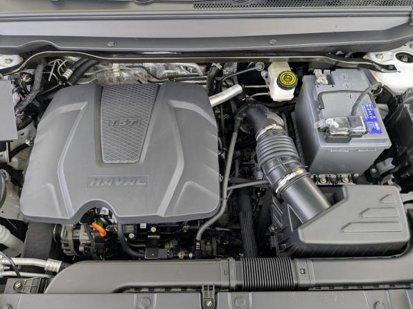 Haval Jolion I с пробегом 2023 года, цена 1 790 000 рублей, 42298 км, внедорожник, Автокод Объявления