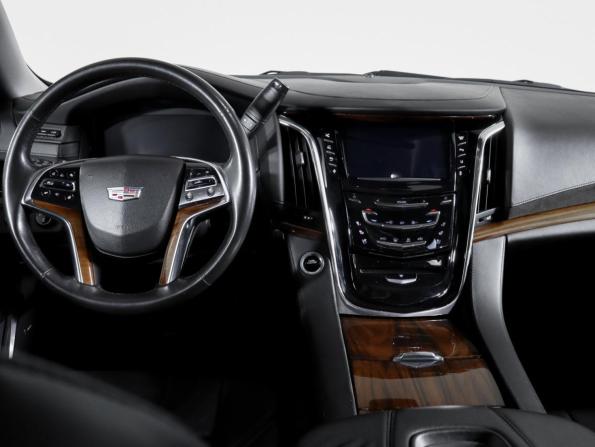 Cadillac Escalade IV с пробегом 2015 года, цена 3 800 000 рублей, 223338 км, внедорожник, Автокод Объявления