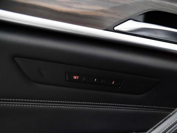 BMW 5 серии VII (G30/G31/G38) с пробегом 2017 года, цена 3 249 077 рублей, 135347 км, седан, Автокод Объявления