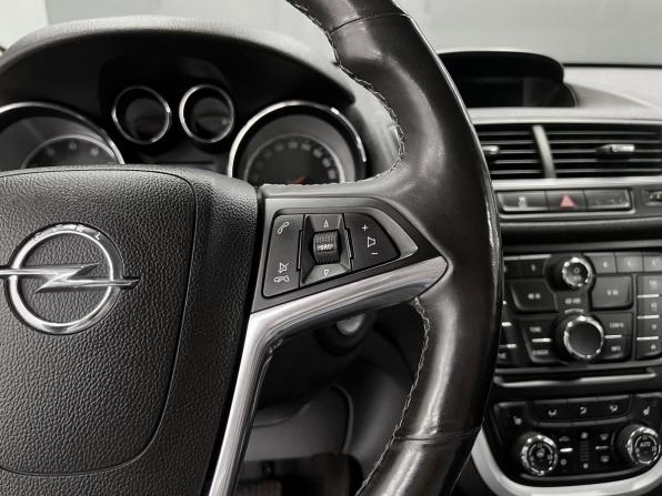 Opel Mokka I с пробегом 2014 года, цена 1 295 000 рублей, 103681 км, внедорожник, Автокод Объявления