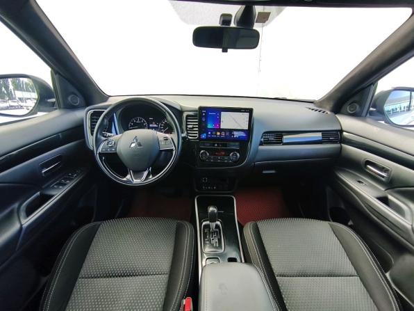 Mitsubishi Outlander III Рестайлинг 3 с пробегом 2019 года, цена 1 900 000 рублей, 174896 км, внедорожник, Автокод Объявления