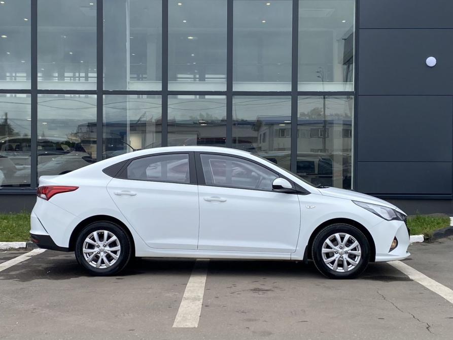 Hyundai Solaris II Рестайлинг Москва  - изображение 4