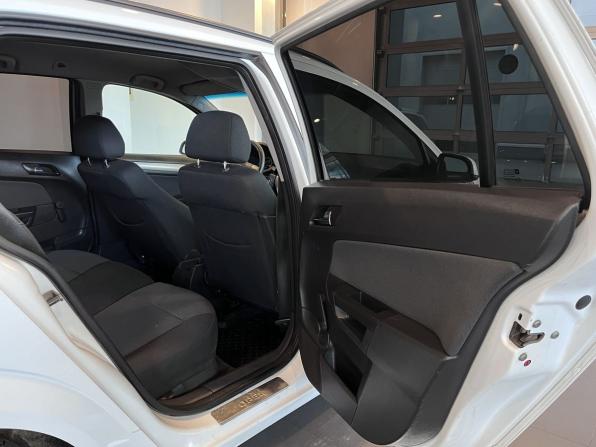 Opel Astra H Рестайлинг с пробегом 2007 года, цена 249 000 рублей, 215002 км, универсал, Автокод Объявления