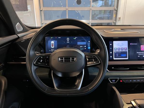 Geely Monjaro I с пробегом 2023 года, цена 3 235 000 рублей, 50387 км, внедорожник, Автокод Объявления