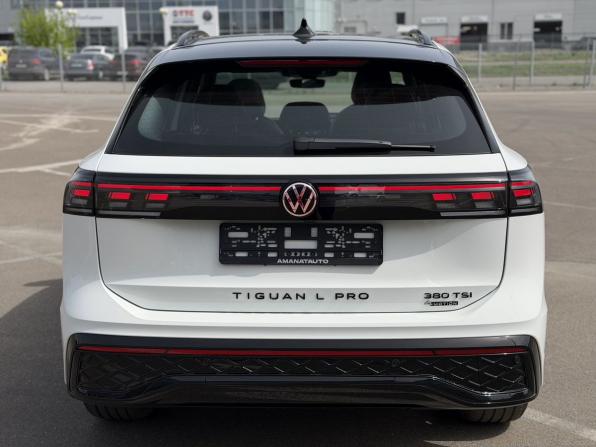 Volkswagen Tiguan III (China Market) с пробегом 2026 года, цена 4 600 000 рублей, 30 км, внедорожник, Автокод Объявления