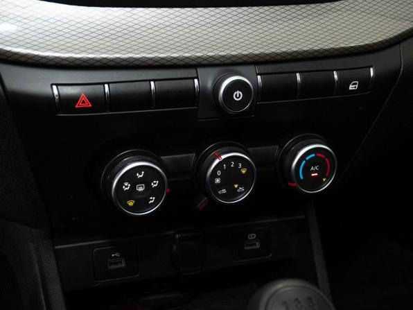 Lada (ВАЗ) Vesta I Рестайлинг (NG) с пробегом 2023 года, цена 1 188 000 рублей, 35453 км, седан, Автокод Объявления