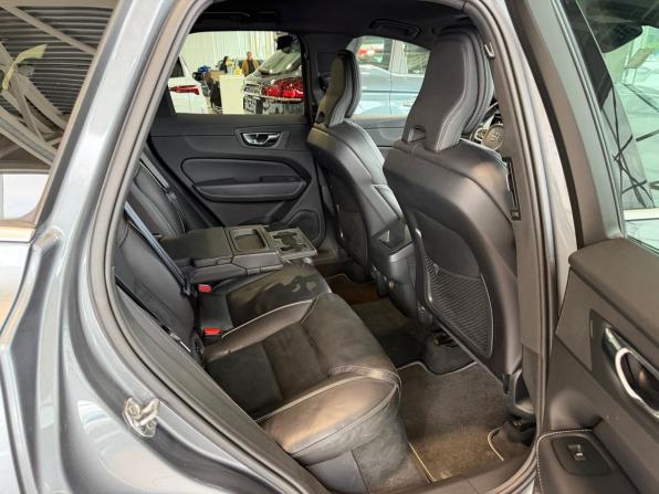 Volvo XC60 II с пробегом 2019 года, цена 4 080 000 рублей, 108849 км, внедорожник, Автокод Объявления