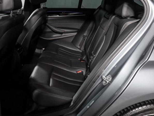BMW 5 серии VII (G30/G31/G38) с пробегом 2018 года, цена 2 899 000 рублей, 93749 км, седан, Автокод Объявления