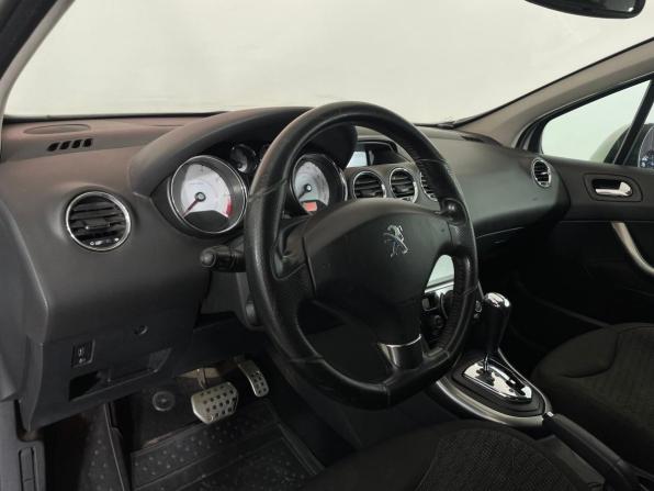 Peugeot 308 I Рестайлинг с пробегом 2012 года, цена 569 000 рублей, 235244 км, хэтчбек, Автокод Объявления