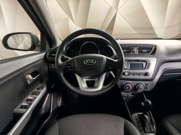 Kia Rio III с пробегом 2014 года, цена 693 000 рублей, 300000 км, хэтчбек, Автокод Объявления