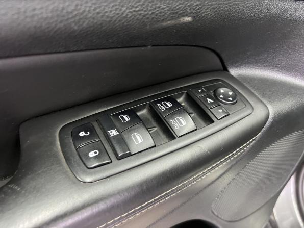Jeep Grand Cherokee IV (WK2) Рестайлинг с пробегом 2013 года, цена 2 229 900 рублей, 196814 км, внедорожник, Автокод Объявления