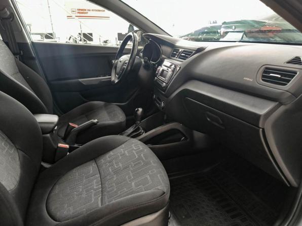 Kia Rio III Рестайлинг с пробегом 2016 года, цена 1 350 000 рублей, 82941 км, хэтчбек, Автокод Объявления