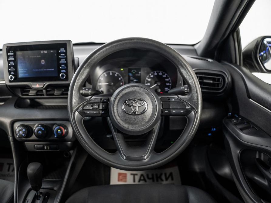 Toyota Yaris IV Иркутск  - изображение 9
