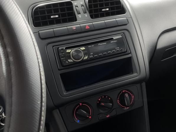Volkswagen Polo V с пробегом 2012 года, цена 525 000 рублей, 170699 км, седан, Автокод Объявления