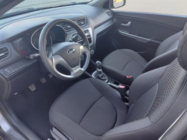Kia Rio III Рестайлинг с пробегом 2017 года, цена 860 000 рублей, 189272 км, седан, Автокод Объявления