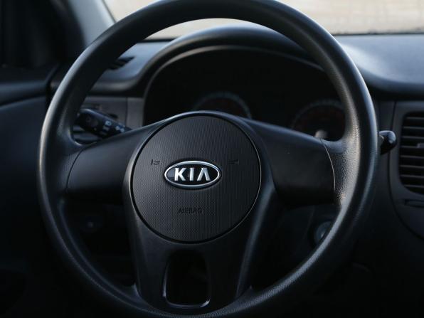 Kia Rio II Рестайлинг с пробегом 2011 года, цена 350 000 рублей, 183000 км, хэтчбек, Автокод Объявления