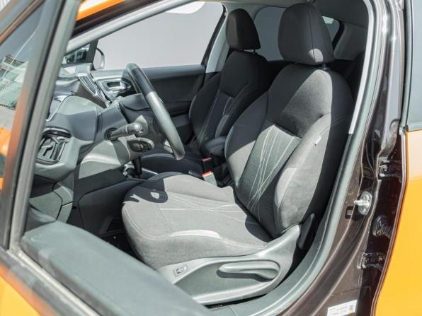 Peugeot 208 I с пробегом 2013 года, цена 819 000 рублей, 143470 км, хэтчбек, Автокод Объявления