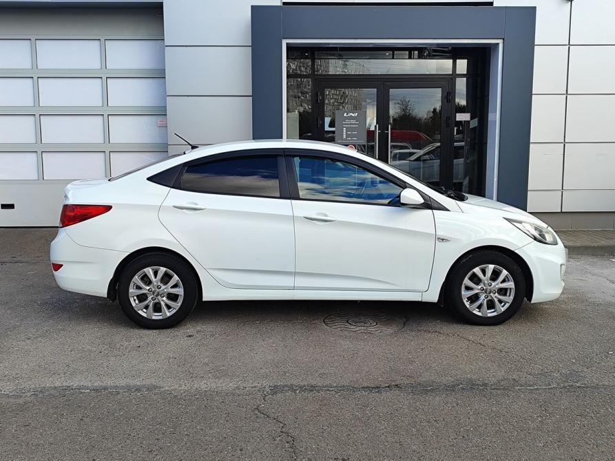Hyundai Solaris I Москва  - изображение 4