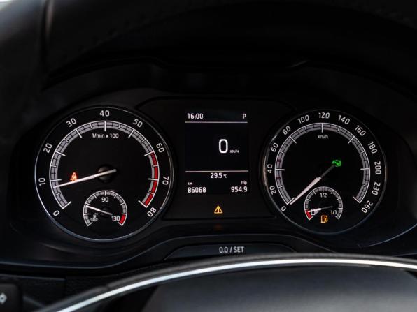 Skoda Karoq I с пробегом 2021 года, цена 2 220 000 рублей, 86068 км, внедорожник, Автокод Объявления