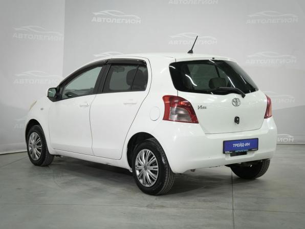 Toyota Vitz II (XP90) с пробегом 2006 года, цена 510 000 рублей, 319000 км, хэтчбек, Автокод Объявления